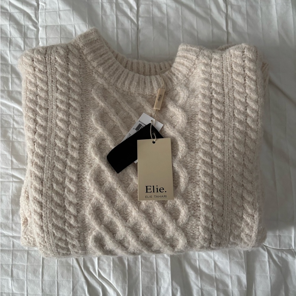 Elie Tahari Soft Cream Cable Knit Sweater
